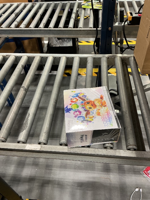 Photo 1 of Pokemon TCG: Scarlet & Violet—Prismatic Evolutions Elite Trainer Box