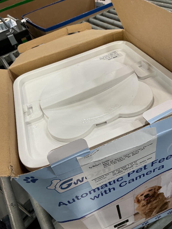 Photo 1 of Gwozn Automatic Dog Feeder - 15L, 63 Cups, WiFi App Control