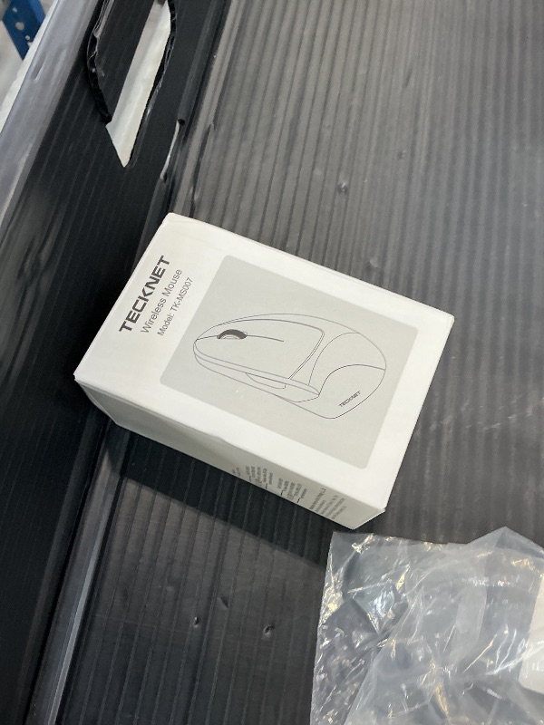Photo 1 of TECKNET Ergonomic Wireless Vertical Mouse