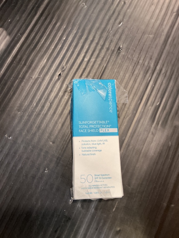 Photo 1 of Colorescience Total Protection Face Shield Flex SPF 50 Medium