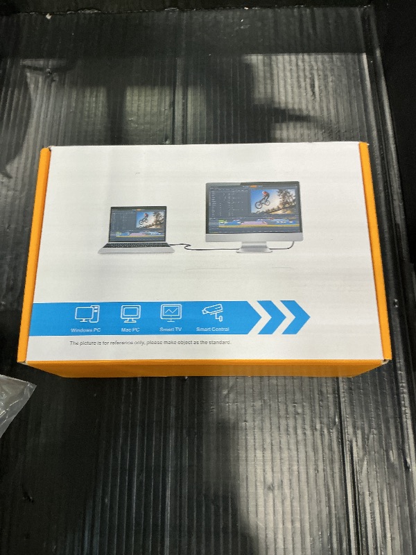 Photo 1 of MLEEDA 8-Port HDMI/DisplayPort KVM Switch