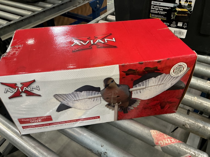 Photo 1 of Avian-X PowerFlight Spinning Wing Dove Decoy