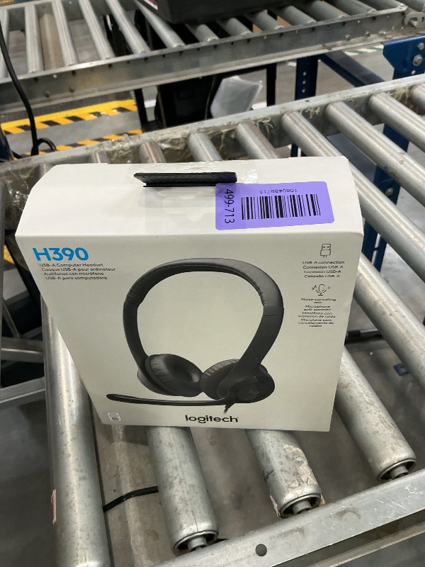Photo 1 of Logitech H390 Wired Headset