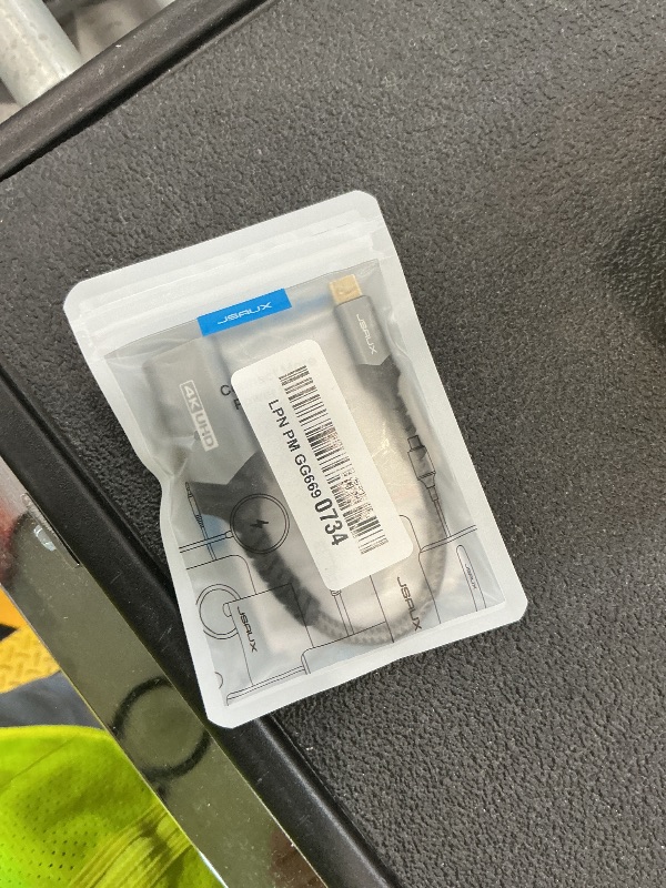 Photo 1 of JSAUX USB-C to Mini DisplayPort Adapter