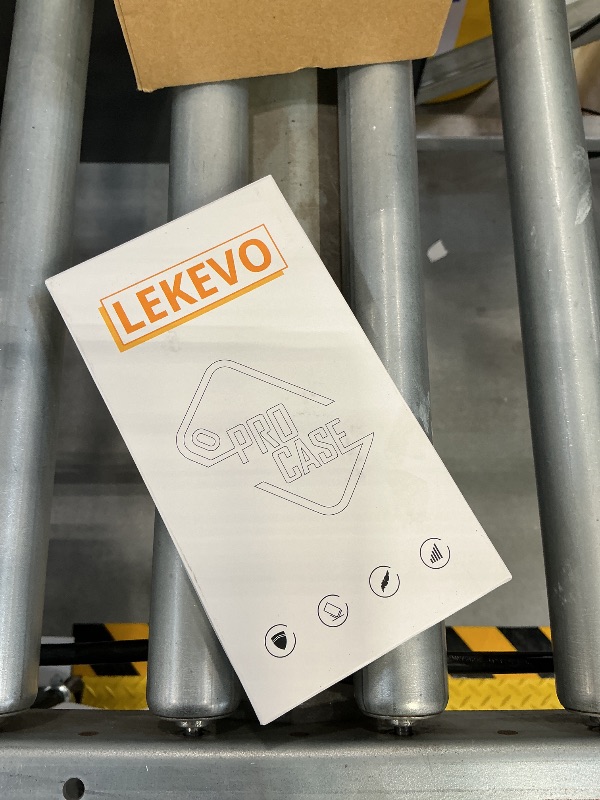 Photo 1 of LEKEVO Magnetic Case for iPhone 17