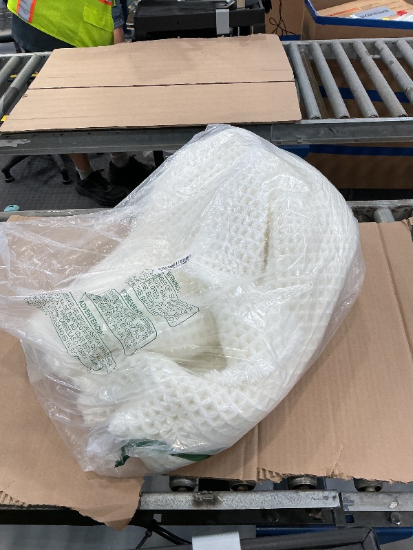 Photo 1 of TYUU Waffle Bath Mat - Cream White, 30x20