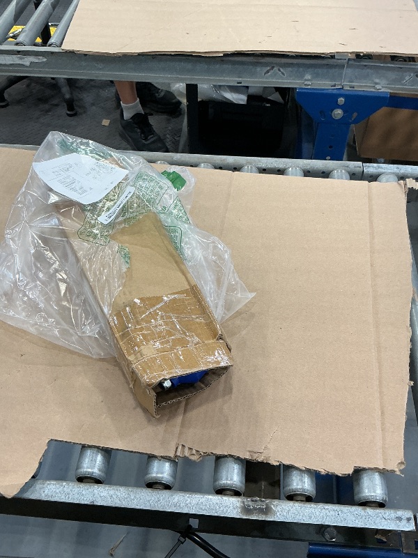 Photo 1 of YHTAUTO Front Left and Right Upper Control Arm for Mercedes-Benz