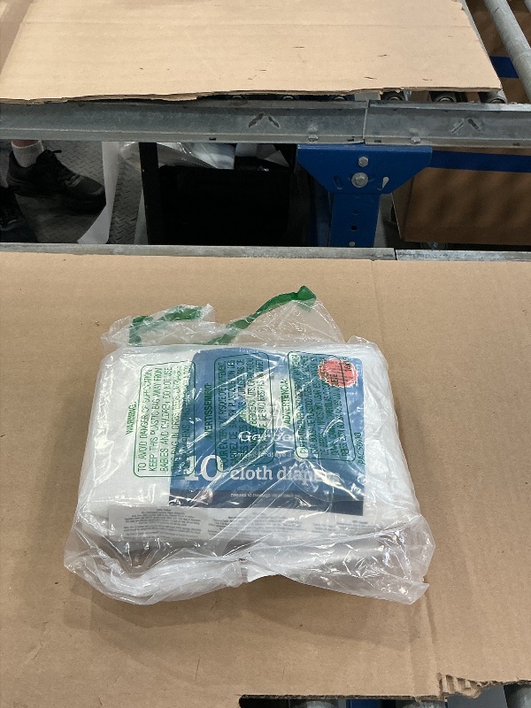 Photo 1 of Gerber Birdseye Prefold Cloth Diapers - 10 Pack