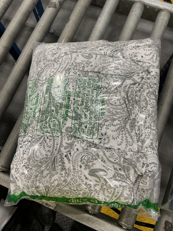 Photo 1 of Mellanni Iconic Cal King Sheet Set - Paisley Gray