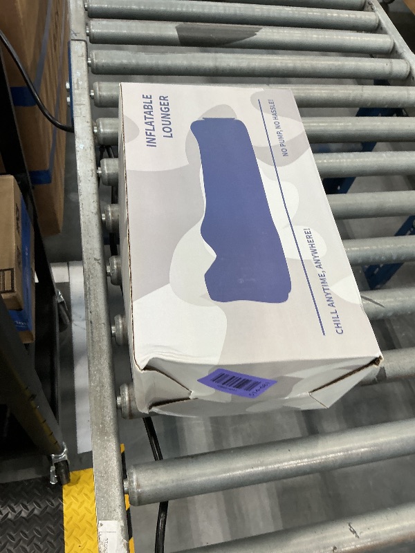 Photo 1 of AlphaBeing Inflatable Lounger Chair