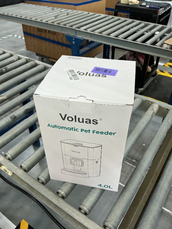 Photo 1 of Voluas 4L Automatic Cat Feeder