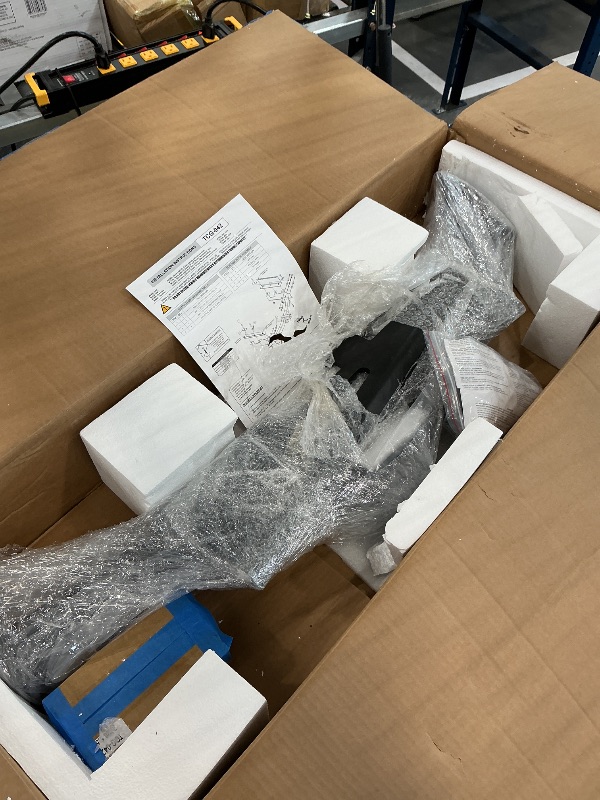 Photo 1 of Autekcomma Class 4 Trailer Hitch - 6-Foot Bed