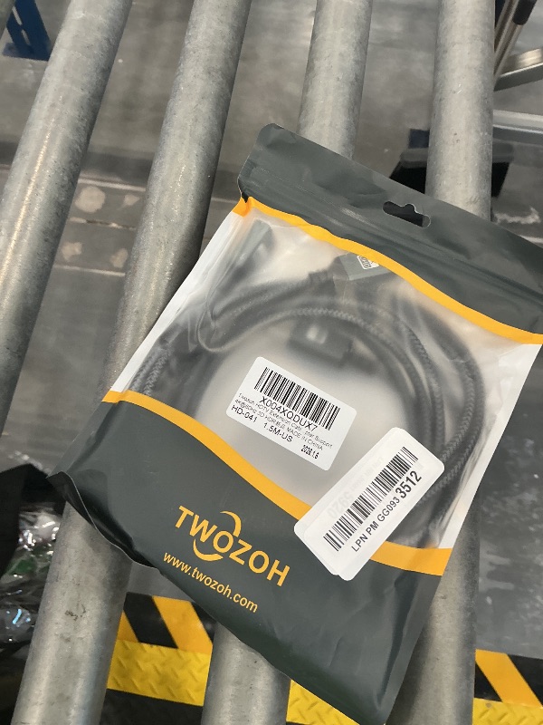 Photo 1 of Twozoh HDMI Extension Cable 5FT (2 Pack)
