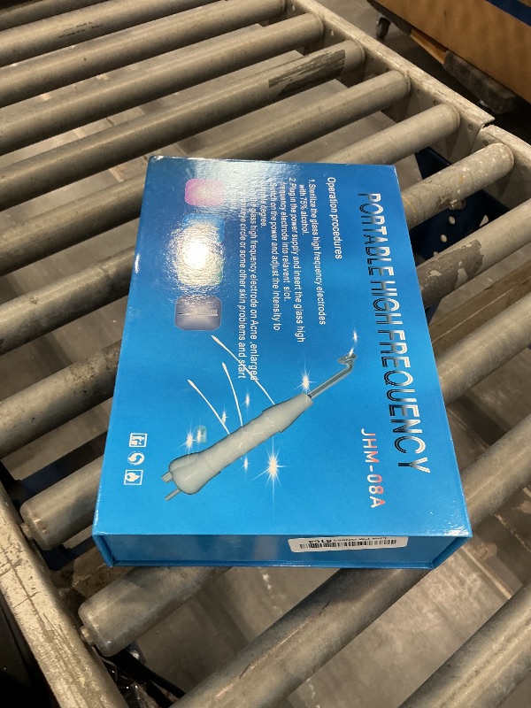 Photo 1 of Quiet&Far High Frequency Facial Wand