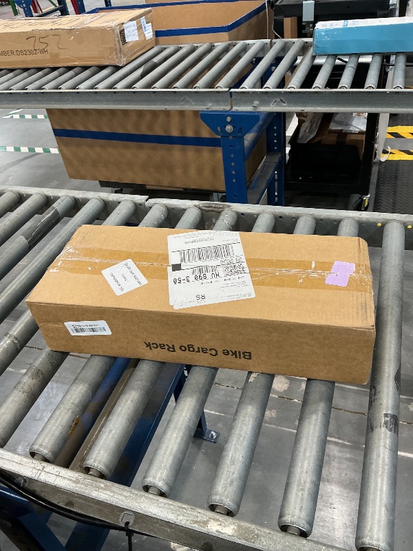 Photo 1 of YONTUO Aluminum Alloy Rear Bike Cargo Rack