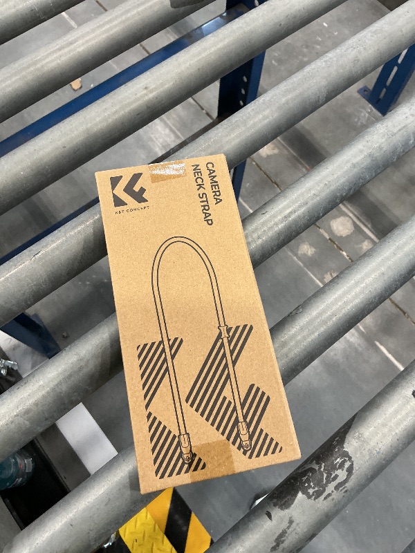 Photo 1 of K&F CONCEPT 100cm Camera Neck Strap - Black
