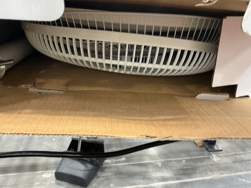 Photo 1 of BLACK+DECKER 16" Oscillating Pedestal Fan with Remote, White