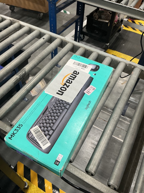 Photo 1 of Logitech MK335 Wireless Keyboard and Mouse Combo