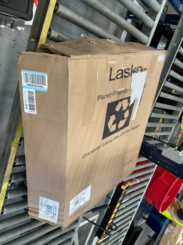 Photo 1 of Lasko Cyclone 18" Pedestal Fan - Black