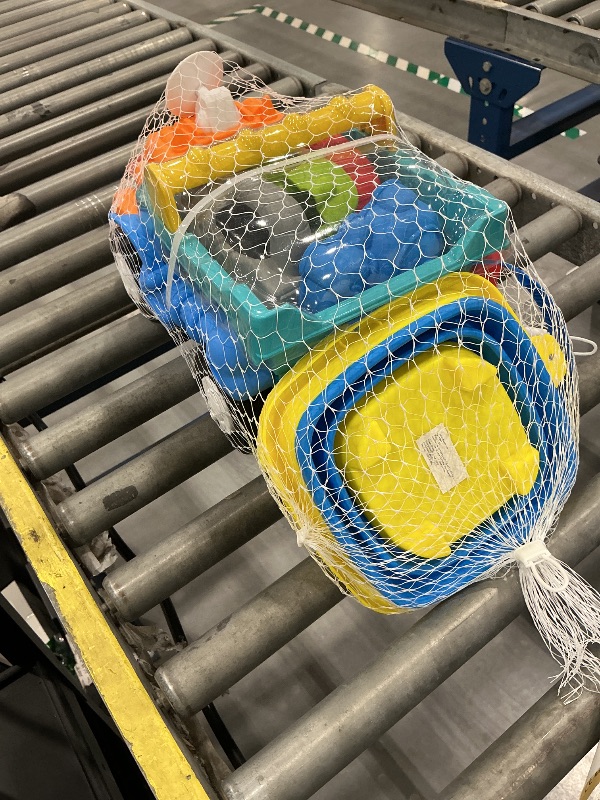 Photo 1 of STEM Engine Beach Sand Toys Set