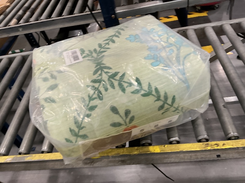 Photo 1 of YIHOUSE Green Floral Area Rug, 6' x 9'