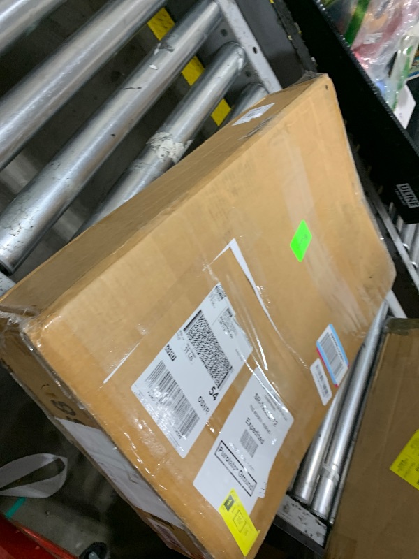 View 2 of ALMULOO Fender Light Bracket for Peterbilt 389/388
