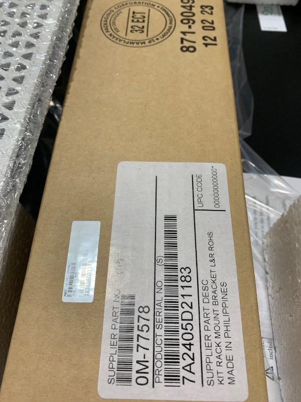 View 8 of APC Smart-UPS 1500VA Lithium Ion UPS, SMTL1500RM3UCNC, Short Depth, Pure Sine Wave Rack Mount UPS with Network Card1089521556