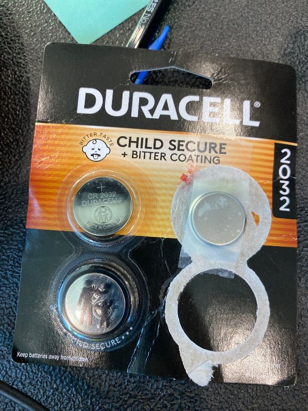 View 2 of [Only 1] Duracell 2032 Lithium Battery, 4 Count, AirTag & Key Fob, CR2032 3V Cell