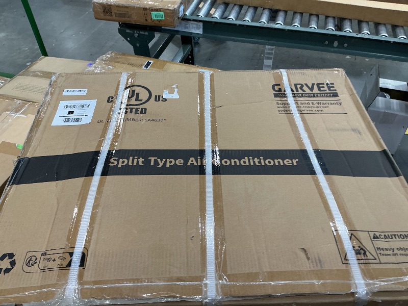 View 3 of 12000BTU Mini Split AC/Heating System, 19 SEER2 115V
