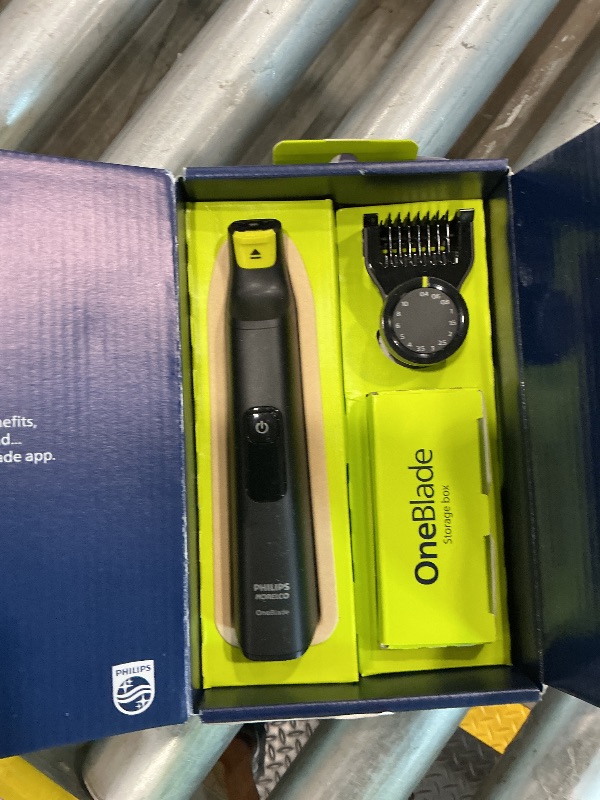 View 3 of [SOLD FOR PARTS] Philips Norelco OneBlade Pro 360 Face + Body Trimmer and Shaver