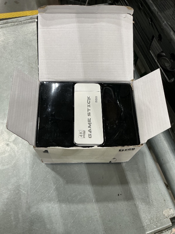 View 2 of [SOLD FOR PARTS] Boltz Retro Stick 40,000+ Classic Games Console