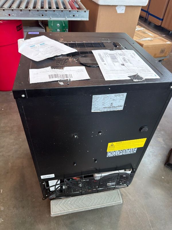 View 4 of [Heavily Damaged, Needs Repairs] EdgeStar BR3002 24 Inch Wide Kegerator Conversion Refrigerator for Full Size Kegs with Deep Chill Mode - Black
