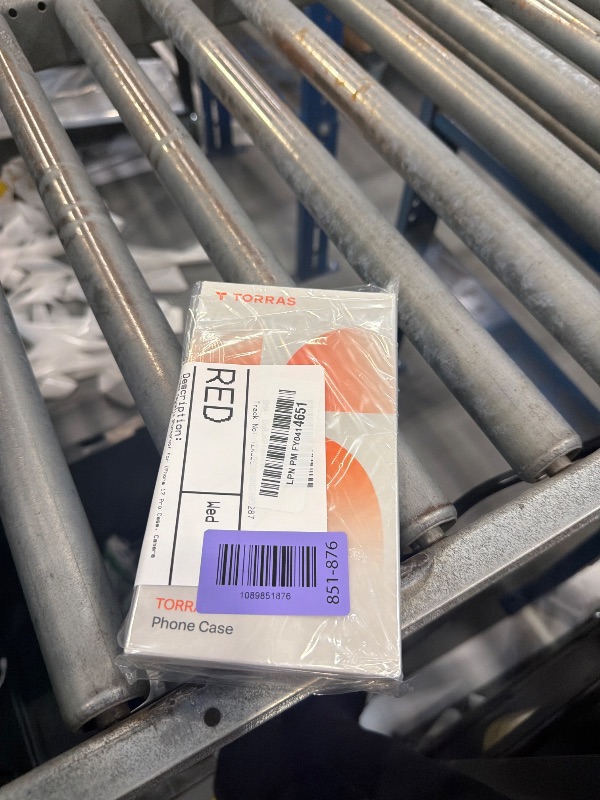 Photo 1 of TORRAS iPhone 17 Pro Magnetic Case - Blue