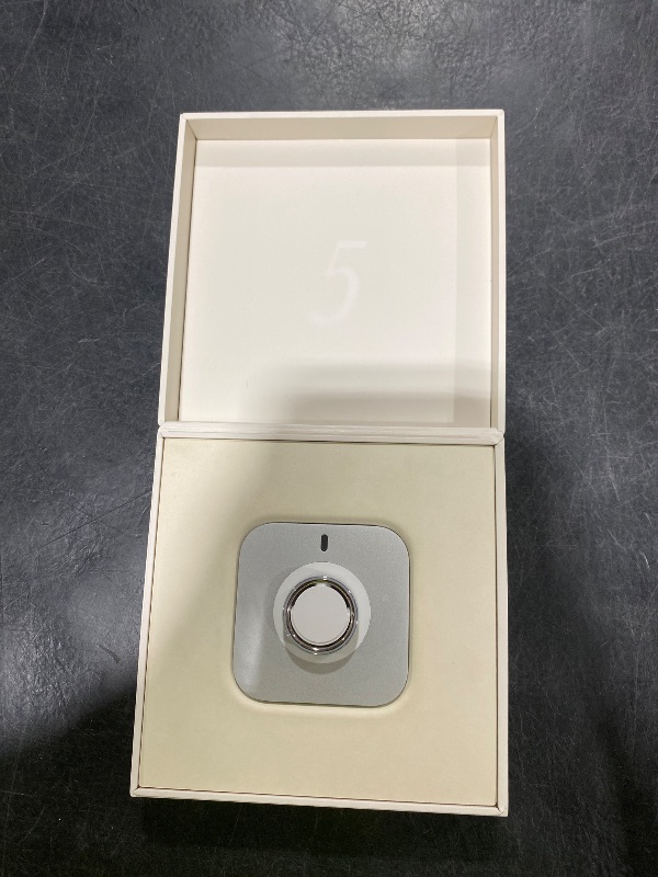 View 3 of Oura Ring 5 Smart Ring - Silver - Size 7 - Fitness & Sleep Tracker