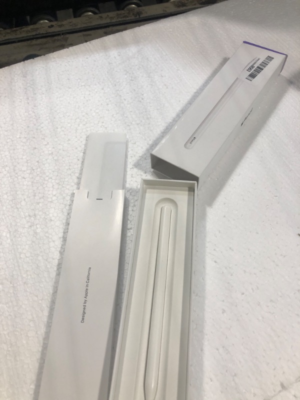 View 3 of [DAMAGED] Apple Pencil (2nd Generation) MU8F2AM/A