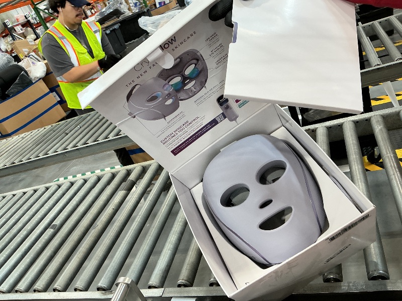 Photo 1 of Shark CryoGlow LED Face Mask, Red Light Therapy, Under-Eye Cooling, FW312PL622356669351
