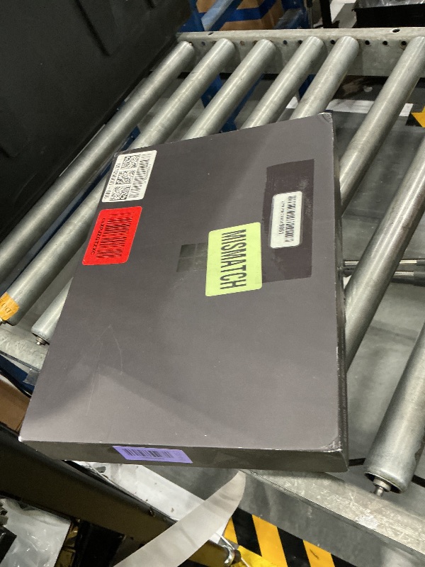 Photo 1 of Microsoft Surface Laptop Copilot+ PC