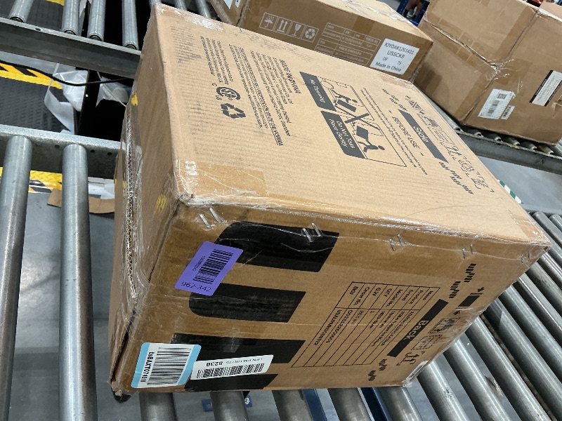 View 2 of Upstreman Nugget Ice Maker - 33 lbs/24H