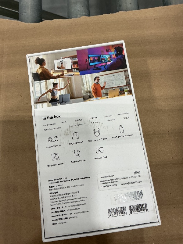 Photo 1 of Insta360 Link 2 C AI-Powered 4K Webcam with 1/2" Sensor for Increased Detail, Pro Audio, Gesture Control, HDR, AI Tracking, Deskview and Streamer Mode - Artic White
