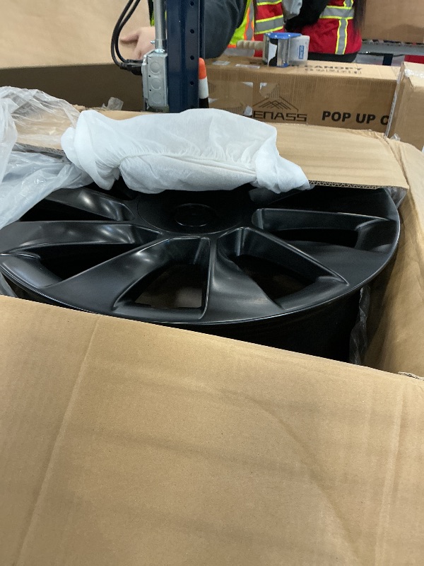 Photo 1 of HOLUEKU 20 Inch Wheel Rim for Tesla Model Y 2020-2024 Satin Black