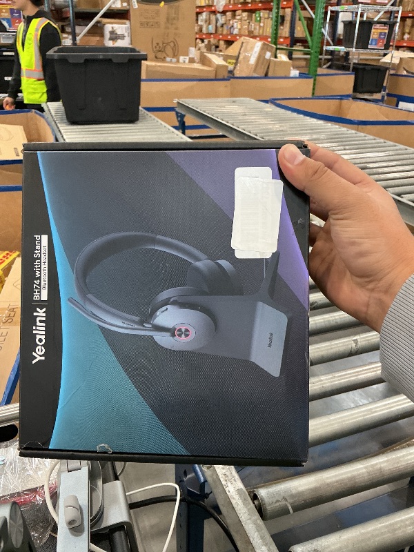Photo 1 of Yealink BH74 Wireless Headset