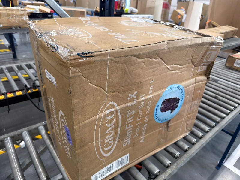 Photo 1 of Graco SlimFit3 LX 3-in-1 Convertible Car Seat