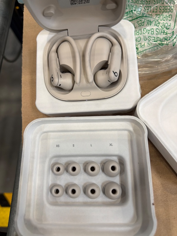 Photo 1 of Beats Powerbeats Pro 2 Wireless Earbuds