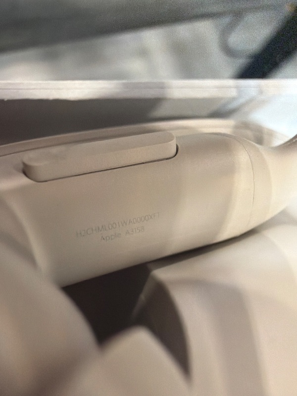 Photo 1 of Beats Powerbeats Pro 2 Wireless Earbuds