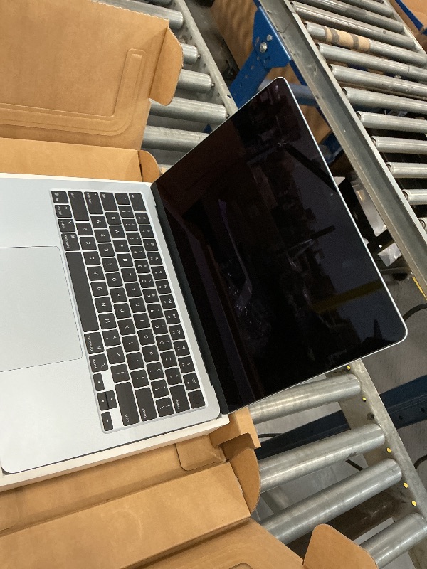 Photo 1 of Apple 2025 MacBook Air 13-inch Laptop with M4 chip: Built for Apple Intelligence, 13.6-inch Liquid Retina Display, 16GB Unified Memory, 256GB SSD Storage, 12MP Center Stage Camera, Touch ID; Sky Blue