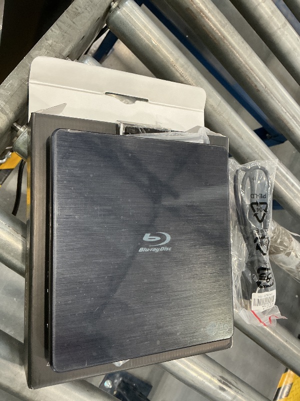 Photo 1 of LG External BDXL Blu-ray Drive WP50NB40