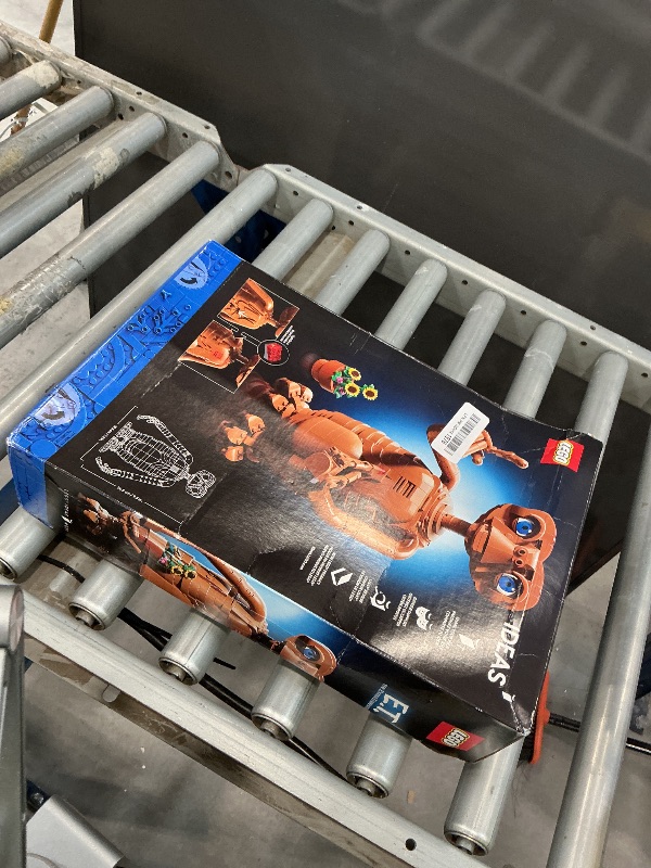 Photo 1 of LEGO Ideas E.T. the Extra-Terrestrial 21370 Building Set