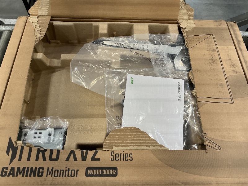 Photo 1 of Acer Nitro XV272U Gaming Monitor