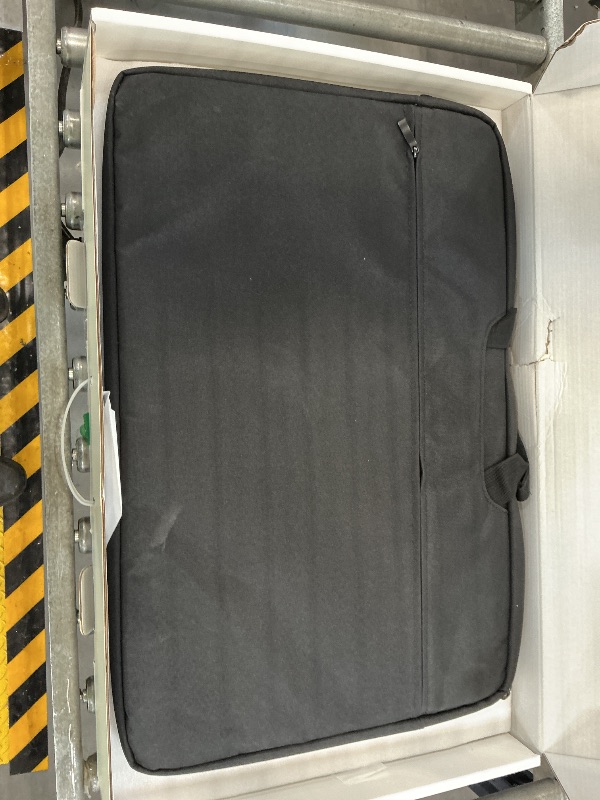 Photo 1 of EVICIV 24-Inch Wireless Portable Monitor, 10000mAh Battery, 100Hz