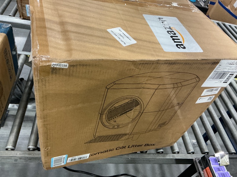 Photo 1 of Ellenpent Automatic Self-Cleaning Litter Box